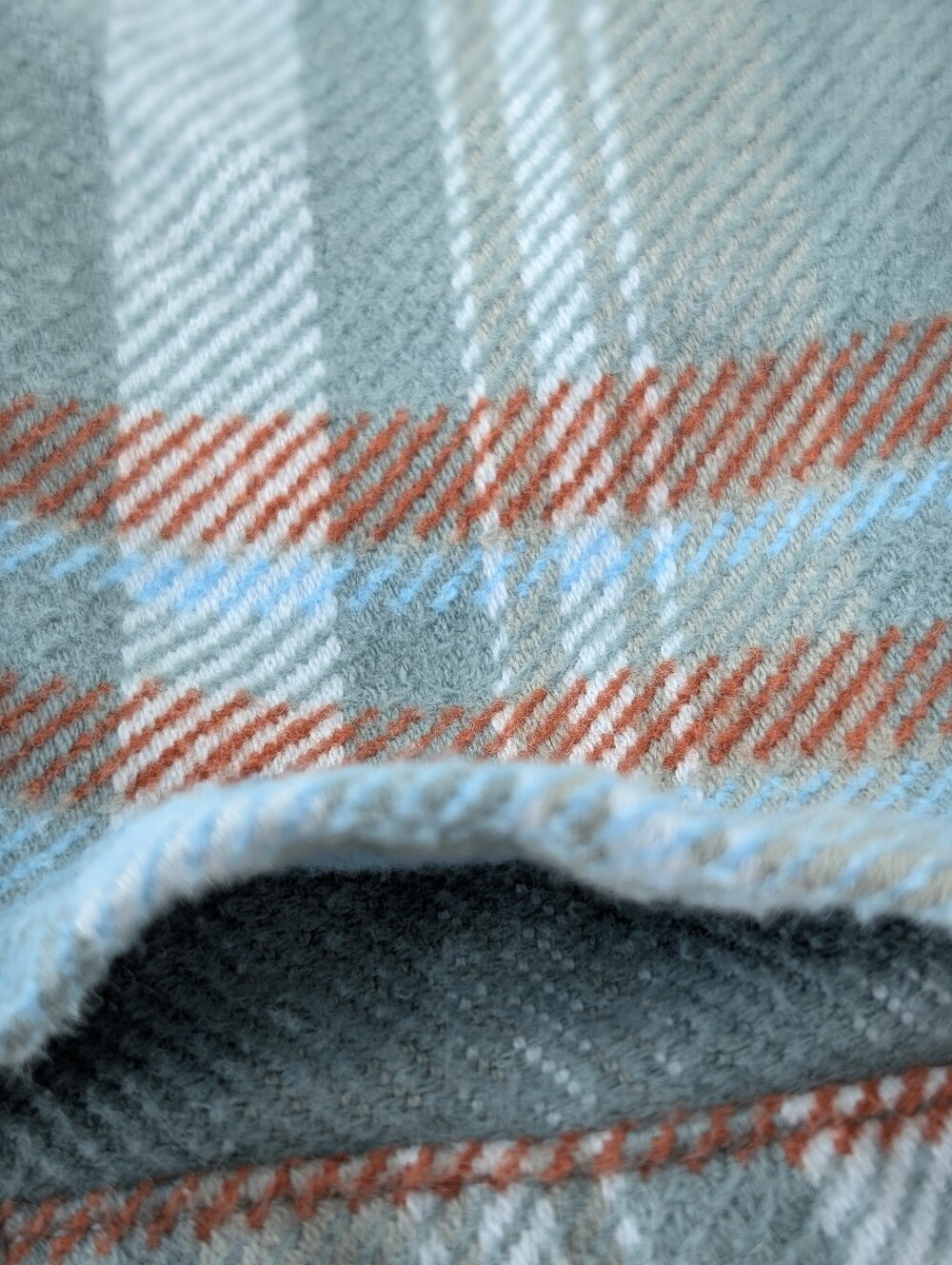 Cotopaxi M Teal Plaid Organic Cotton Heavyweight Flannel Shirt Fall Favorite EUC - Picture 6 of 13